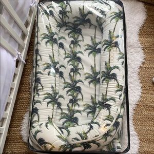 Dockatot Palm Tree Grand NWOT